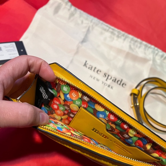 Kate Spade x M&M crossbody Bag - Picture 4 of 4